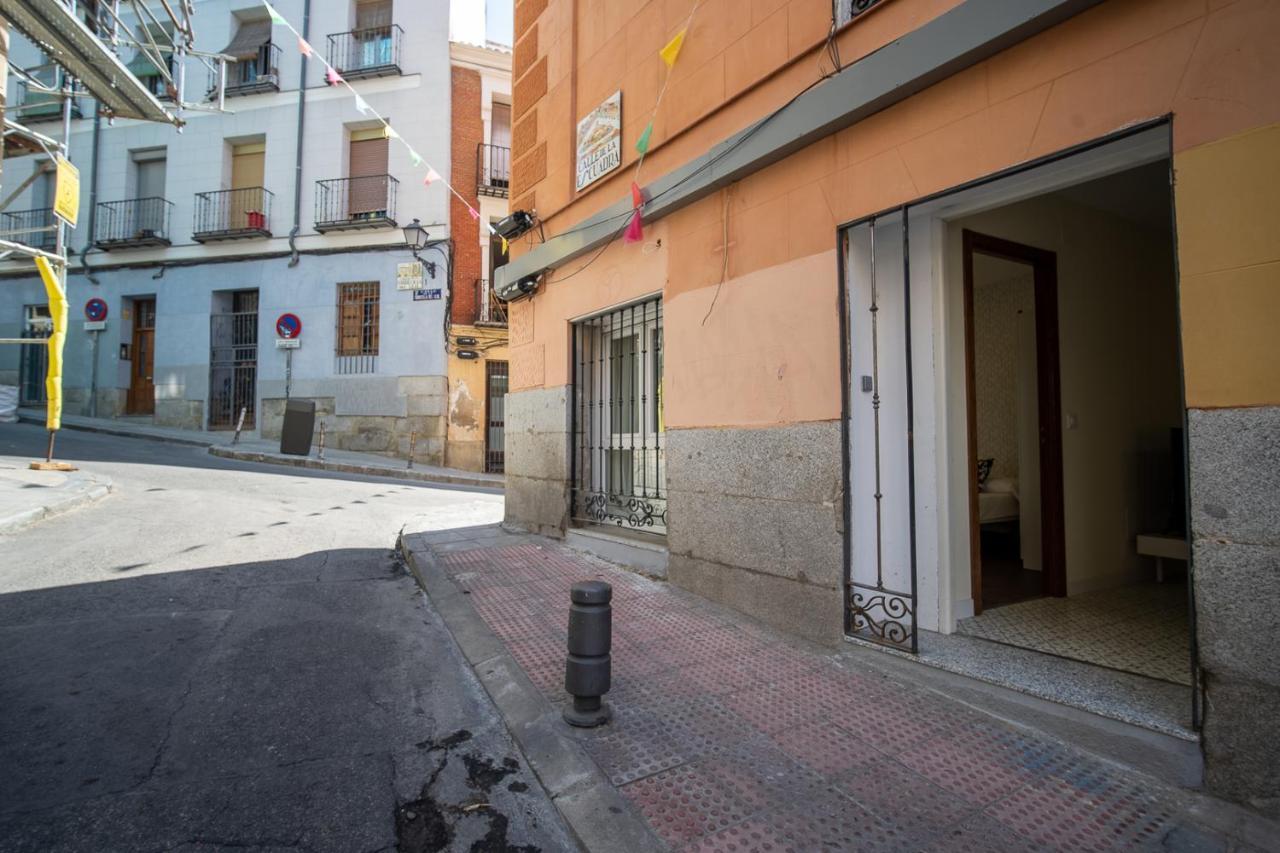 El Jardin Del Angel Tribulete Apartment Мадрид Екстериор снимка